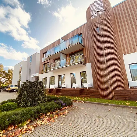 Paernu Beachside Apartment I Aisa 39 With Balcony & Free Parking * 派尔努