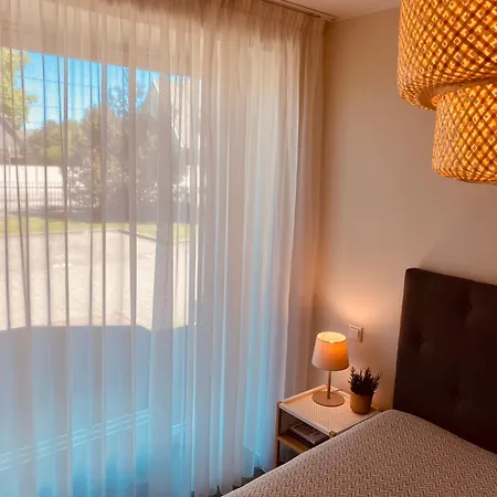 Beachside I Aisa 39 With Balcony & Free Parking Apartment