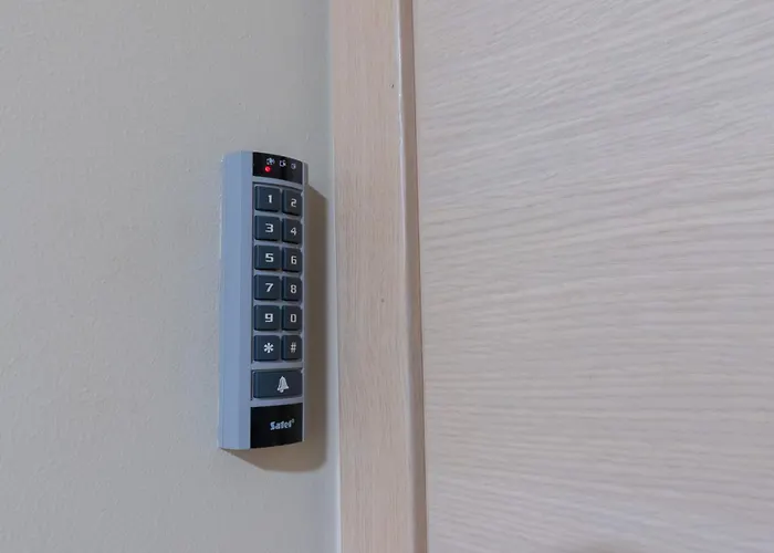 Beachside I Aisa 39 With Balcony & Free Parking Appartamento *