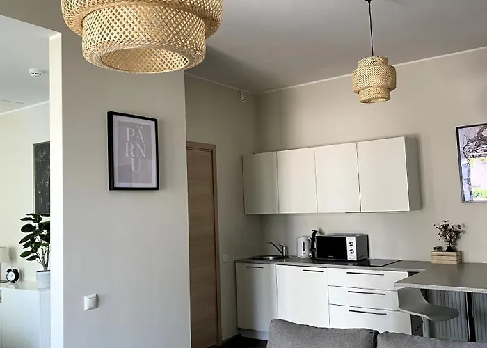 Appartamento Beachside I Aisa 39 With Balcony & Free Parking *